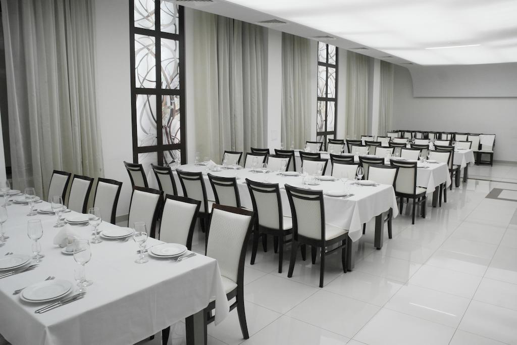 ארזאקאן Akhtamar Hotel Cjsc מראה חיצוני תמונה