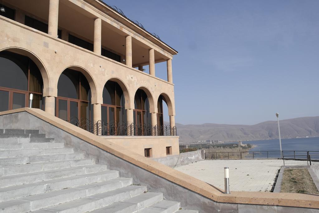 ארזאקאן Akhtamar Hotel Cjsc מראה חיצוני תמונה