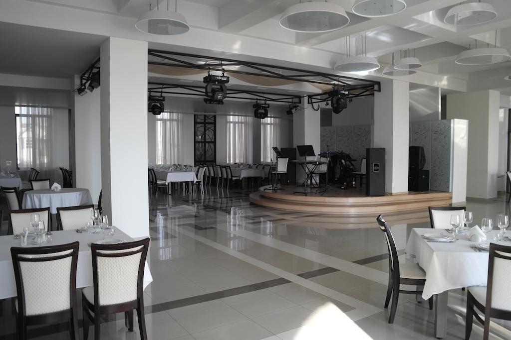 ארזאקאן Akhtamar Hotel Cjsc מראה חיצוני תמונה