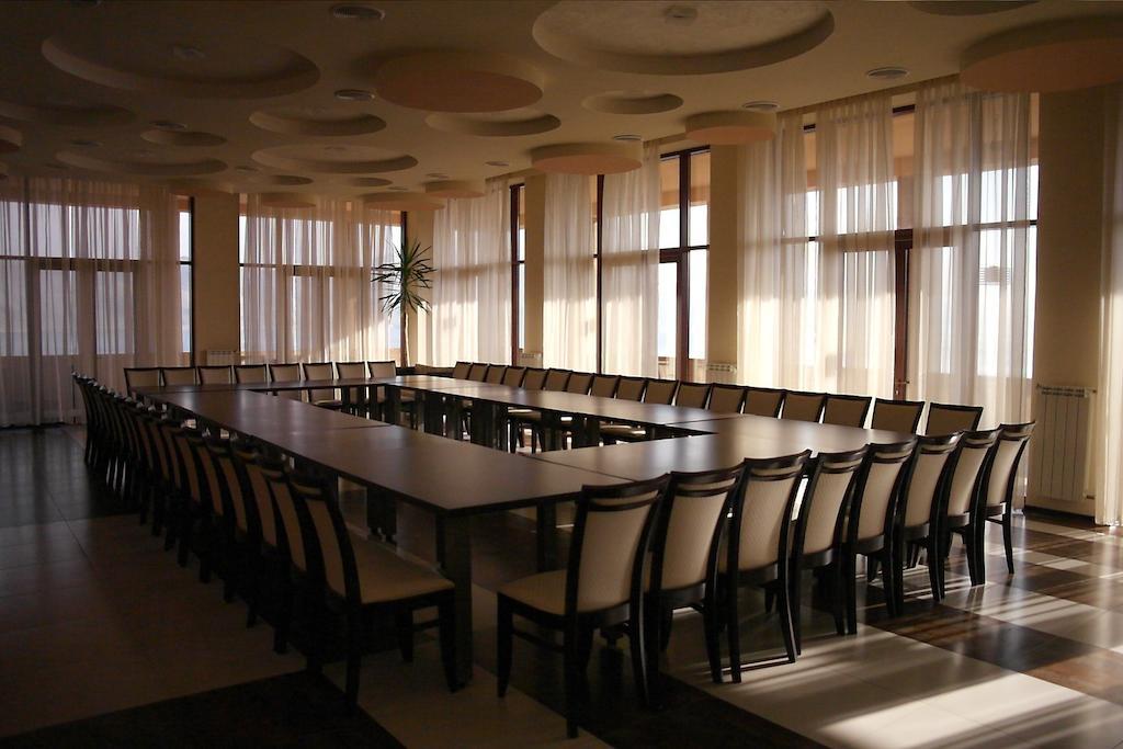 ארזאקאן Akhtamar Hotel Cjsc מראה חיצוני תמונה