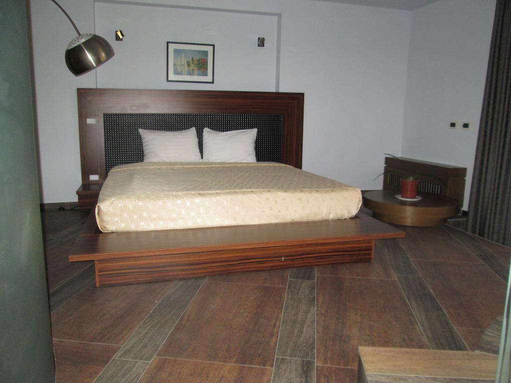 ארזאקאן Akhtamar Hotel Cjsc חדר תמונה