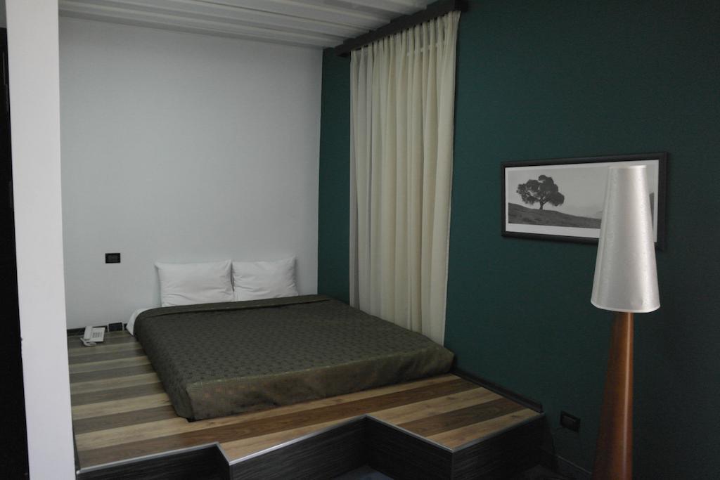 ארזאקאן Akhtamar Hotel Cjsc חדר תמונה